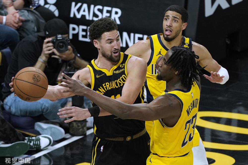 以两球制胜 以两球制胜