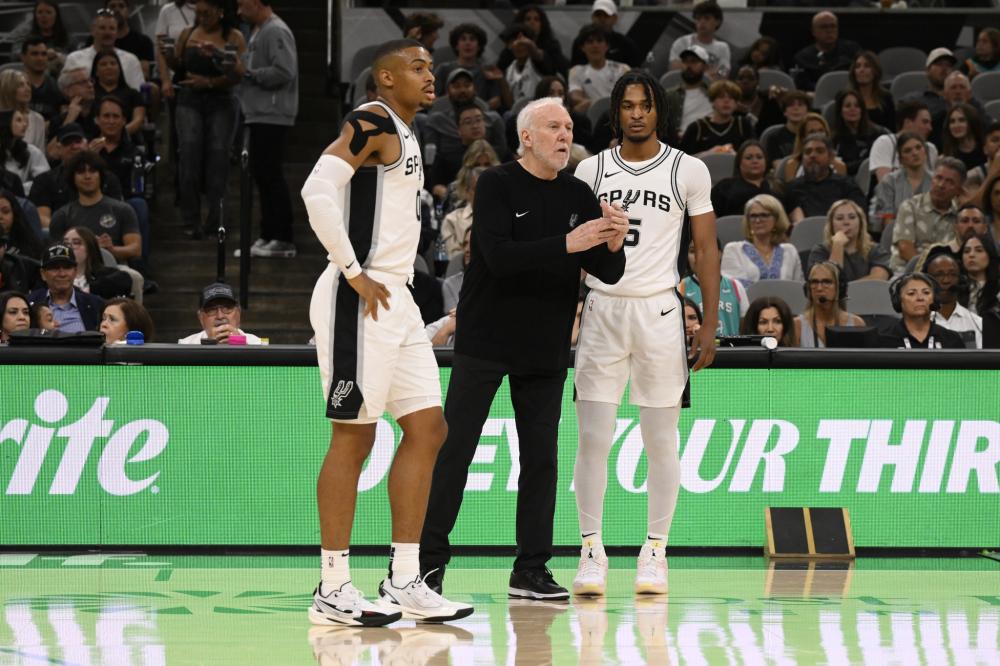 轻球员领衔 轻球员领衔