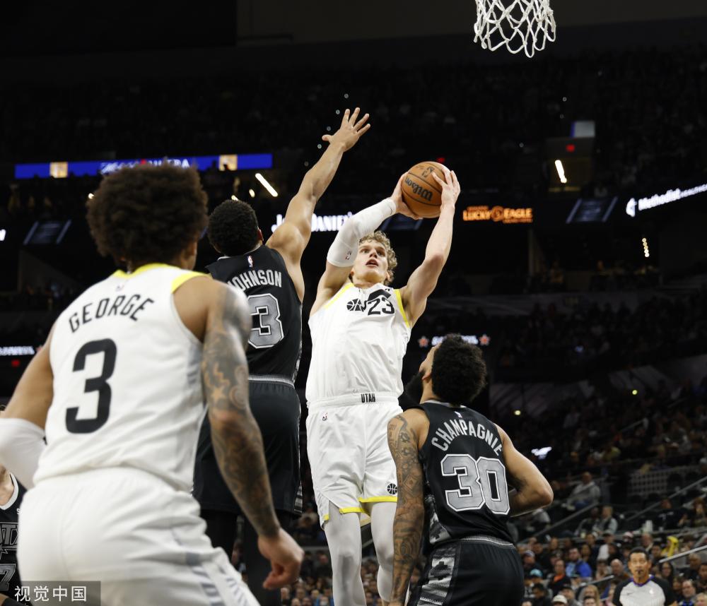 记穿越全场 记穿越全场